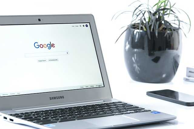 SEO - https://pixabay.com/photos/internet-search-engine-laptop-1519471/